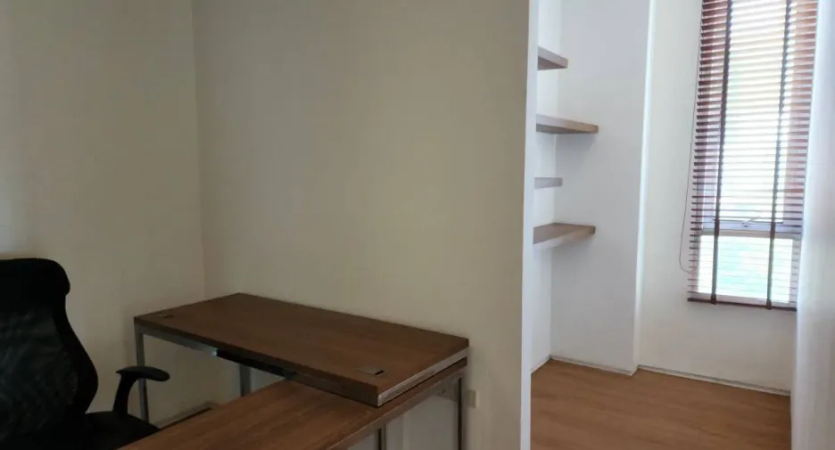 For rent 2 bedrooms condo in Phaya Thai, Bangkok