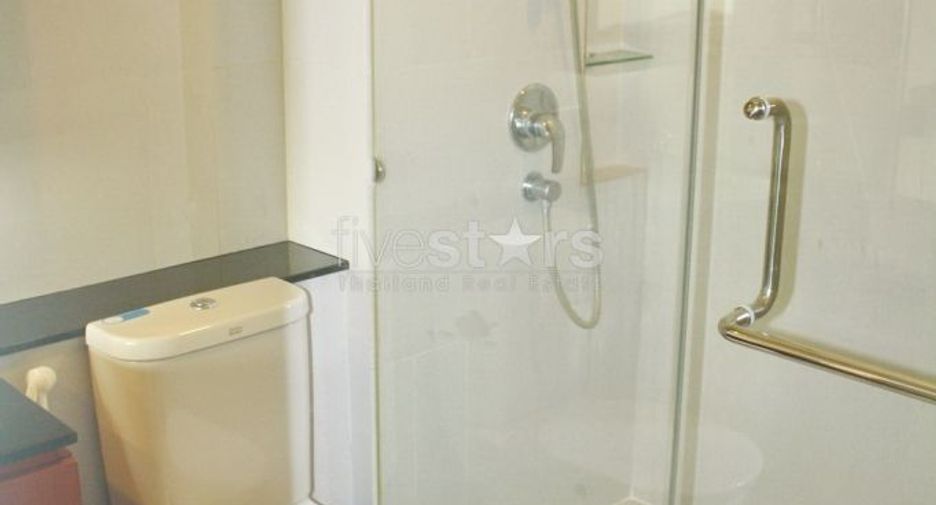 For rent 1 bed condo in Sathon, Bangkok