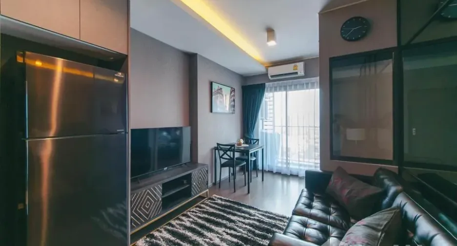 For rent 1 bed condo in Phra Khanong, Bangkok