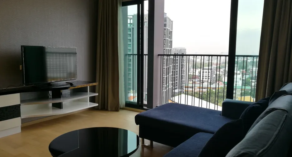 For rent 1 bed condo in Khlong Toei, Bangkok