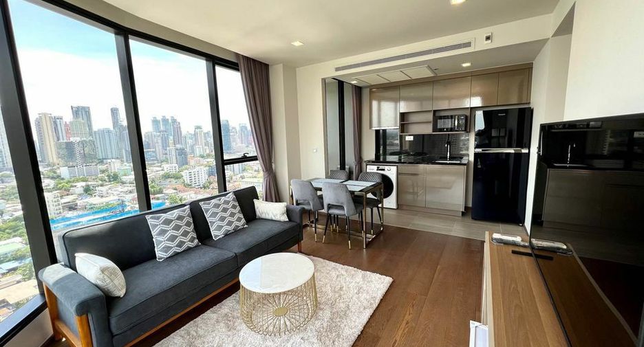 Wohnung zur Miete mit 2 Zimmer in Khlong Toei, Bangkok