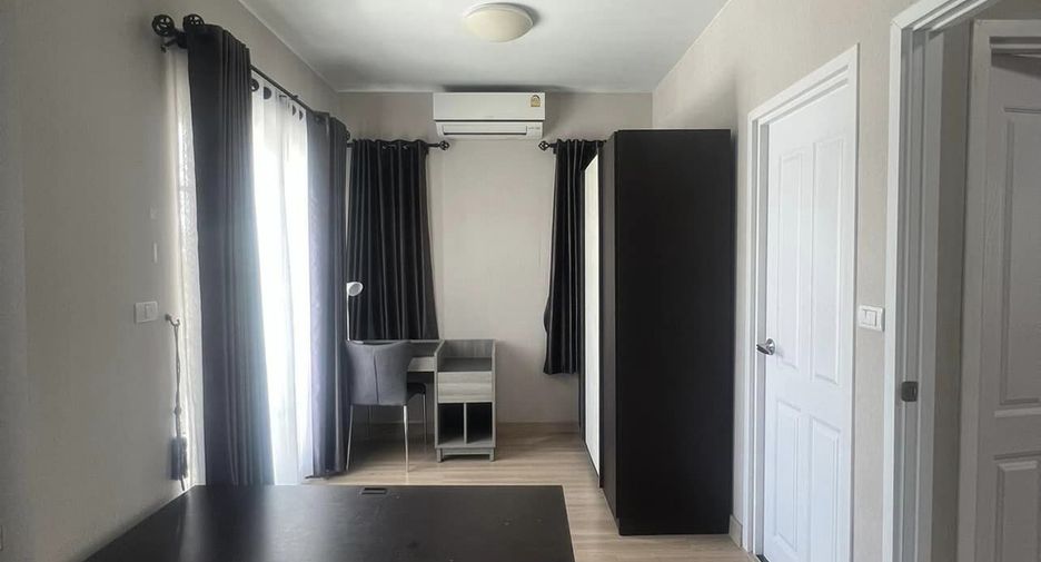 For rent 3 bedrooms townhouse in Bang Phli, Samut Prakan