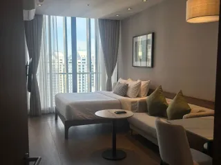 Wohnung zur Miete mit Studio in Khlong Toei, Bangkok