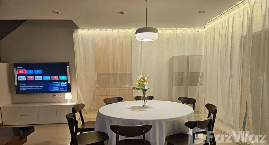 For rent 3 ベッドルーム townhouse in Phasi Charoen, Bangkok