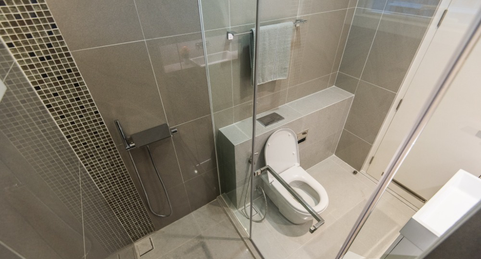 For rent 2 bedrooms condo in Chatuchak, Bangkok