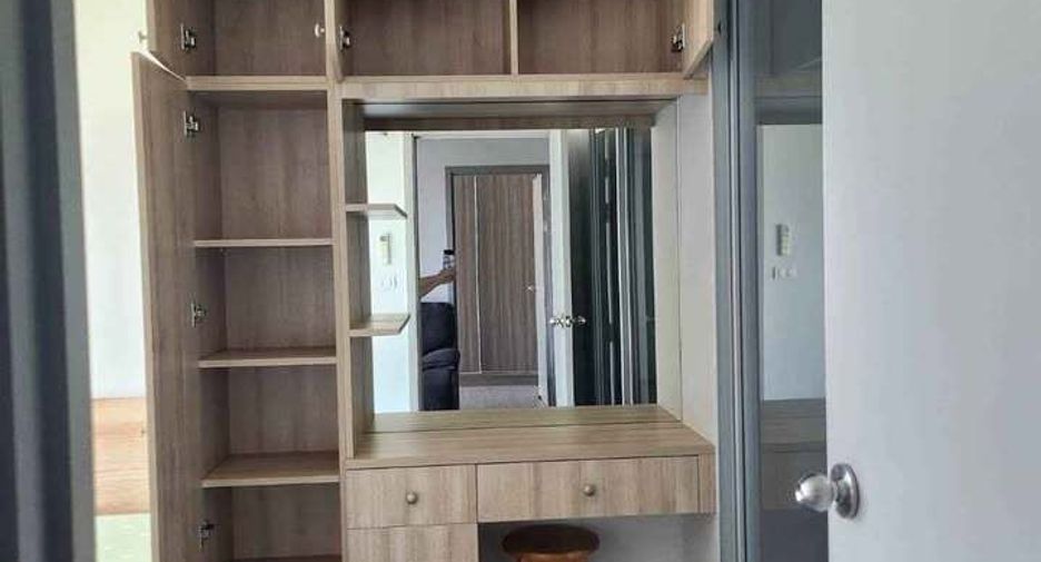 For rent 2 bedrooms condo in Phasi Charoen, Bangkok