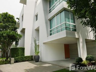 For rent 4 ベッドルーム house in Yan Nawa, Bangkok