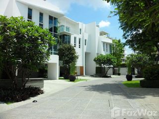 For rent 4 ベッドルーム house in Yan Nawa, Bangkok