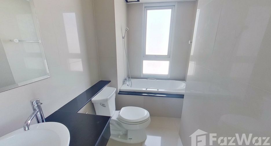 Condo en alquiler de 3 habitaciones en Khlong Toei, Bangkok
