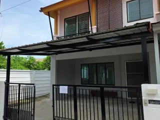 Аренда 3 спальни дом в Суан Луанг, Бангкок