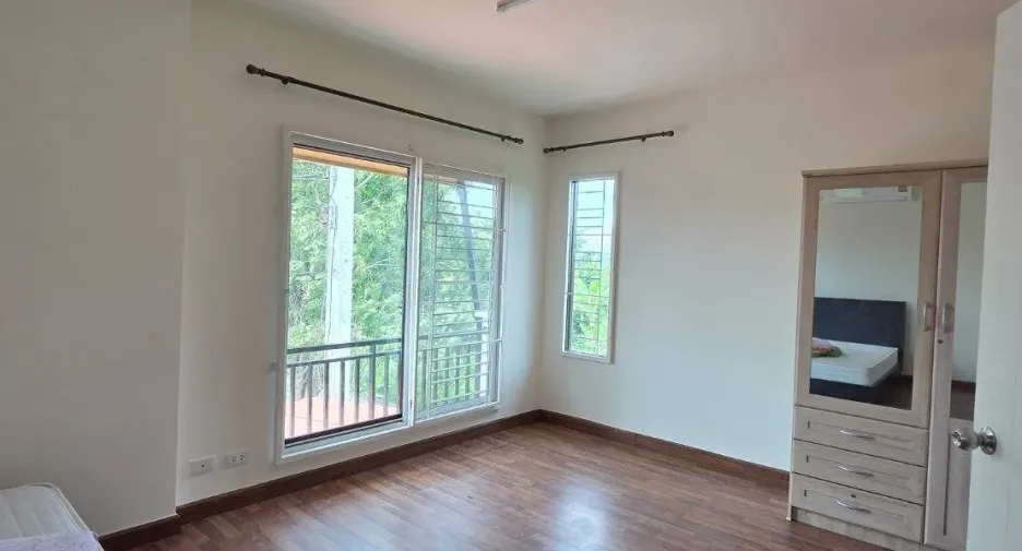 Haus zur Miete mit 3 Zimmer in Suan Luang, Bangkok