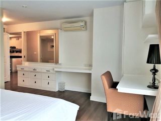 For rent 2 bedrooms condo in Phaya Thai, Bangkok