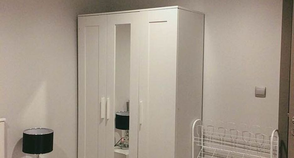 For rent 2 bedrooms condo in Huai Khwang, Bangkok