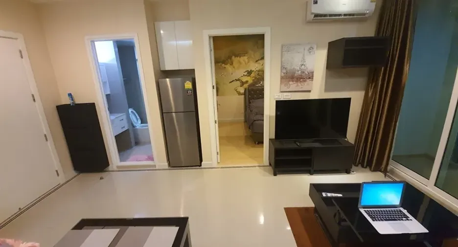 À louer 1 chambre condo à Huai Khwang, Bangkok