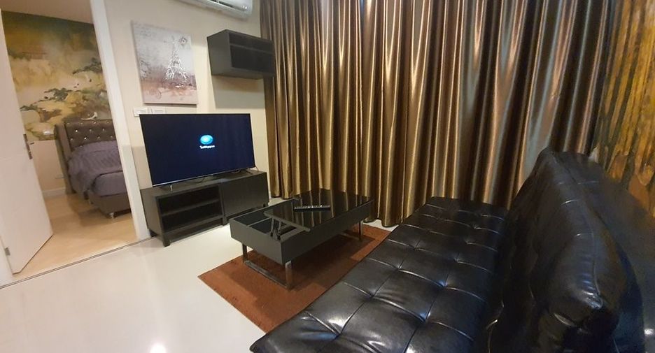 À louer 1 chambre condo à Huai Khwang, Bangkok