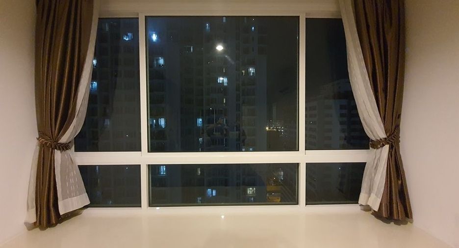 À louer 1 chambre condo à Huai Khwang, Bangkok