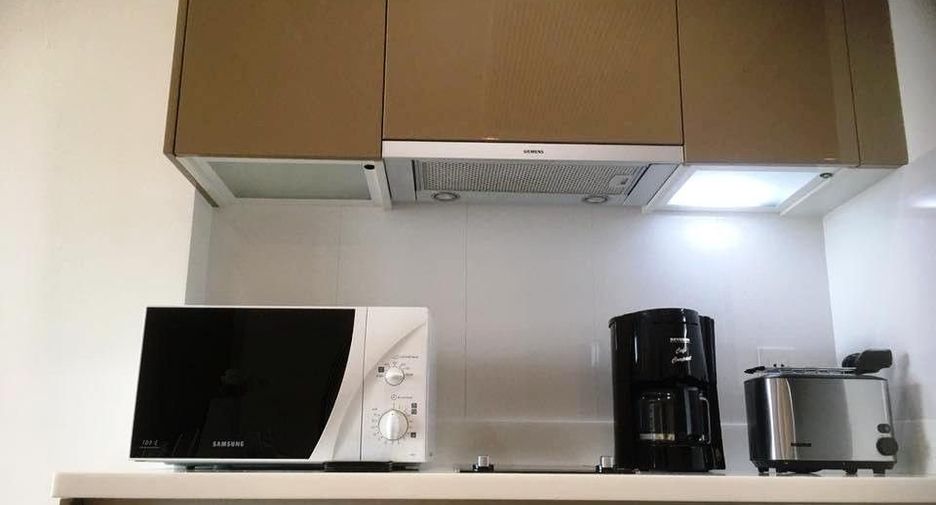 Аренда 1 кровать кондо в Кхлонг Тоеи, Бангкок