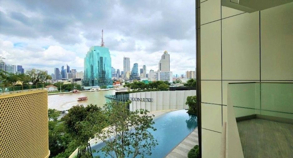 Condo en alquiler de 1 habitaciones en Khlong San, Bangkok