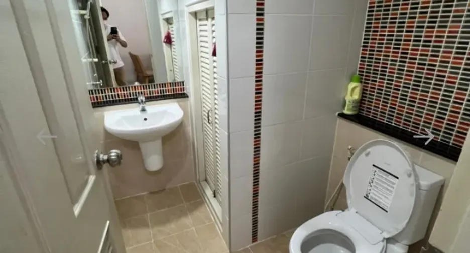 Casa en alquiler de 3 habitaciones en Lak Si, Bangkok