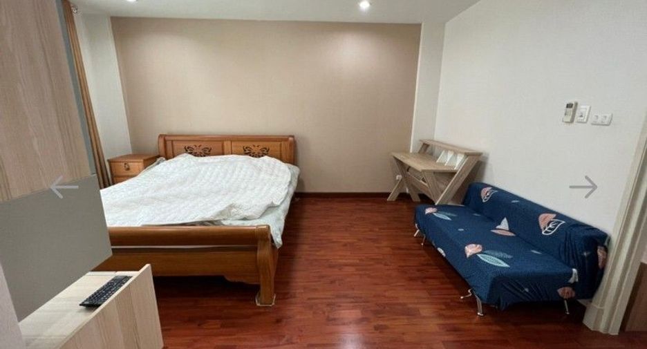Casa en alquiler de 3 habitaciones en Lak Si, Bangkok