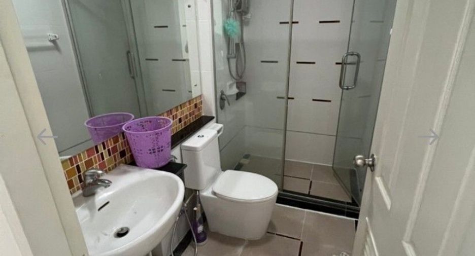 Casa en alquiler de 3 habitaciones en Lak Si, Bangkok