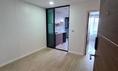 Condo en alquiler de 1 habitaciones en Lat Phrao, Bangkok