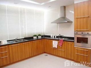 À louer 4 chambres appartement à Watthana, Bangkok