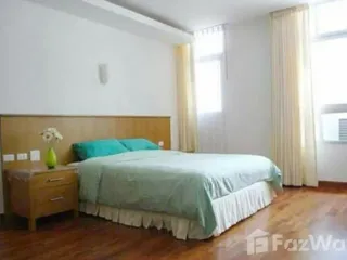 À louer 4 chambres appartement à Watthana, Bangkok