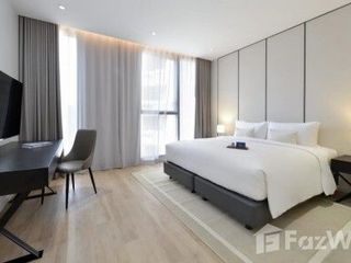 Apartamento en alquiler de 2 habitaciones en Khlong Toei, Bangkok