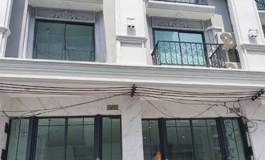 À louer bureau à Prawet, Bangkok