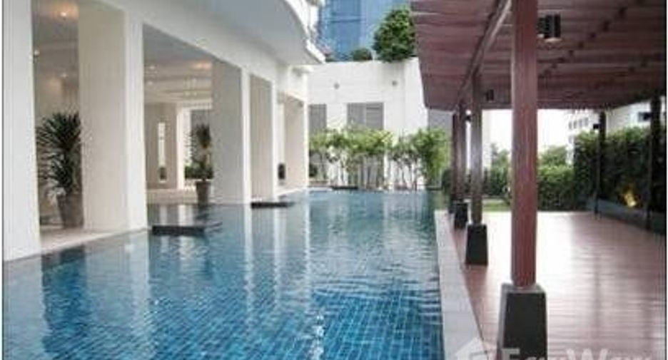 Condo en alquiler de 2 habitaciones en Pathum Wan, Bangkok