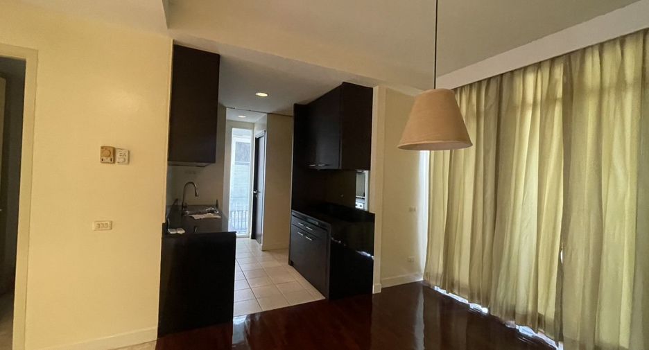 For rent 3 bedrooms house in Wang Thonglang, Bangkok