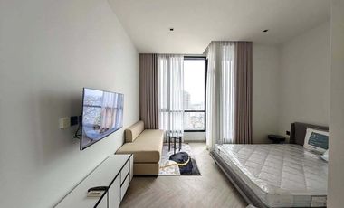 À louer studio condo à Khlong San, Bangkok