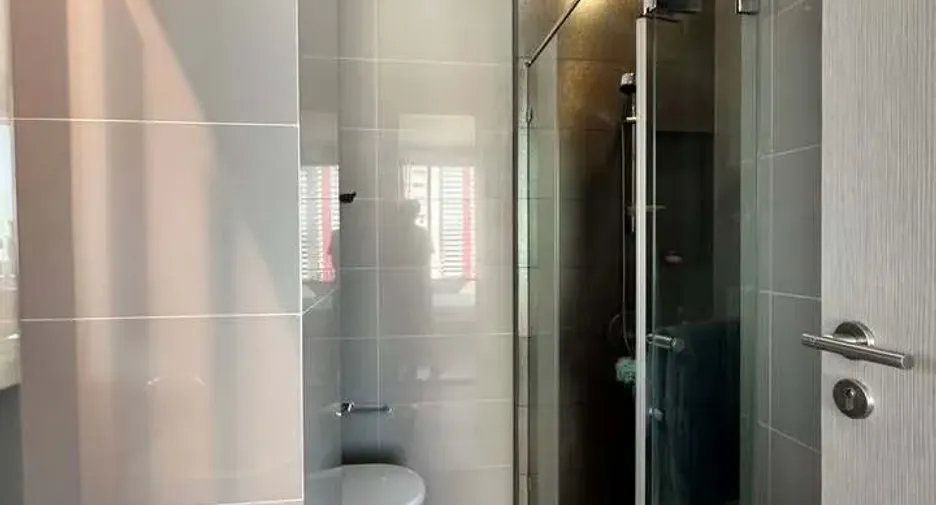Wohnung zur Miete mit 2 Zimmer in Bang Rak, Bangkok