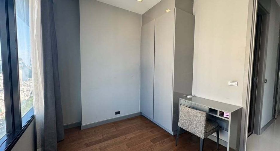 Wohnung zur Miete mit 2 Zimmer in Bang Rak, Bangkok