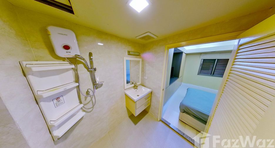 Wohnung zur Miete mit 3 Zimmer in Watthana, Bangkok