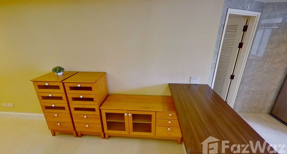 Wohnung zur Miete mit 3 Zimmer in Watthana, Bangkok