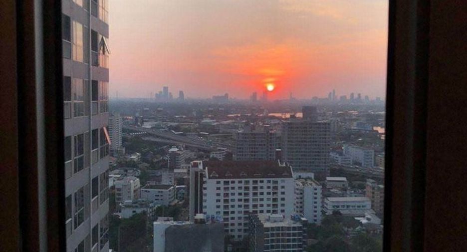 Wohnung zur Miete mit 1 Zimmer in Phra Khanong, Bangkok