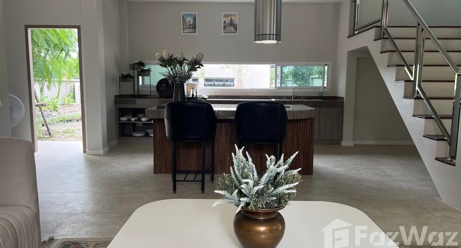 For rent 3 bedrooms house in Lat Krabang, Bangkok