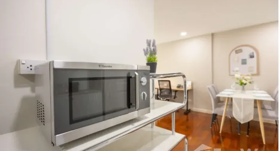 For rent 1 bed condo in Watthana, Bangkok