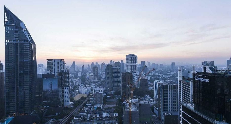 Apartment zur Miete mit Studio in Khlong Toei, Bangkok
