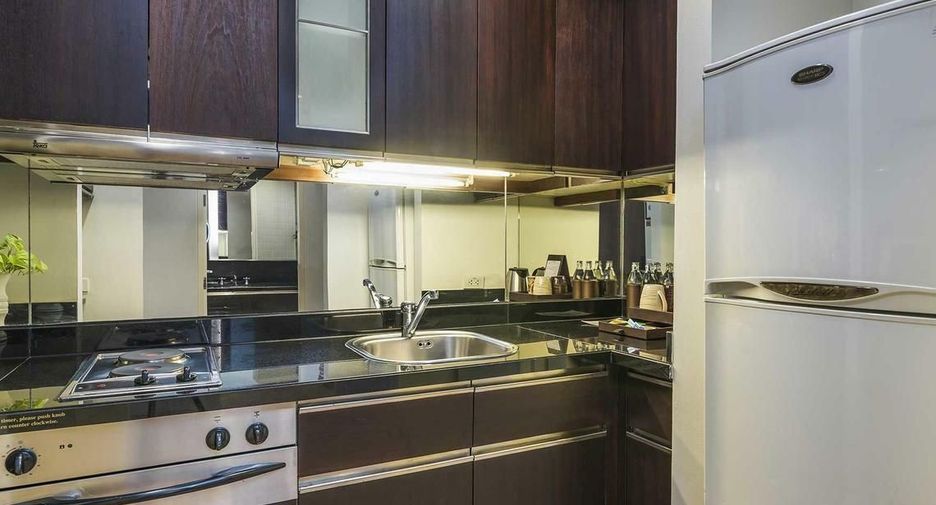 Apartment zur Miete mit Studio in Khlong Toei, Bangkok