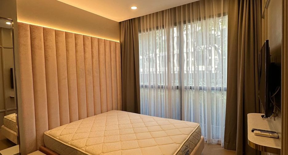 Condo en alquiler de 2 habitaciones en Bang Rak, Bangkok