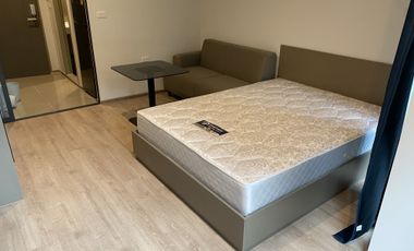For rent studio condo in Huai Khwang, Bangkok