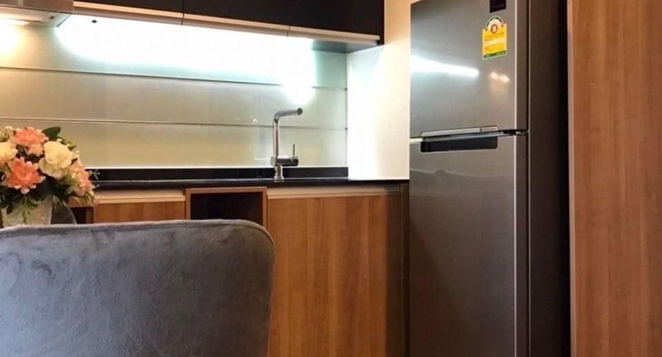 For rent 1 bed condo in Pathum Wan, Bangkok