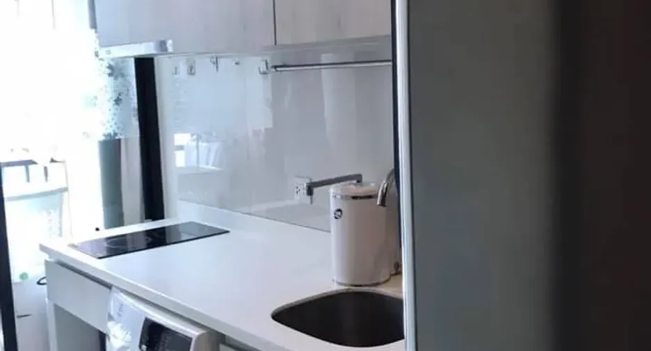 Wohnung zur Miete mit 1 Zimmer in Watthana, Bangkok