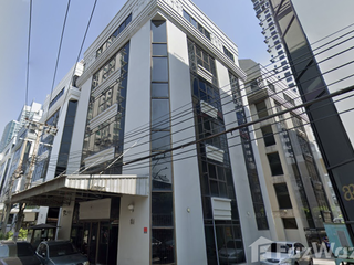 For rent retail Space in Khlong San, Bangkok