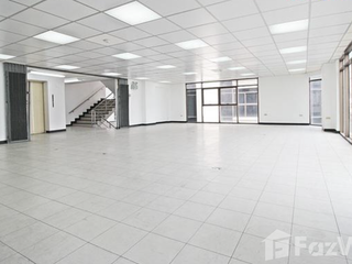For rent retail Space in Khlong San, Bangkok