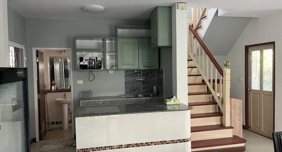 For rent 3 bedrooms house in Lat Krabang, Bangkok