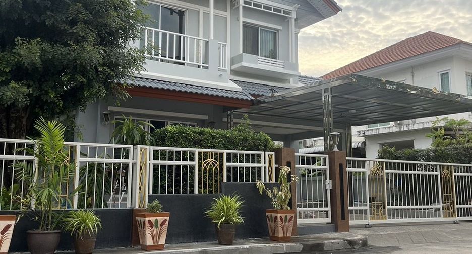 For rent 3 bedrooms house in Lat Krabang, Bangkok